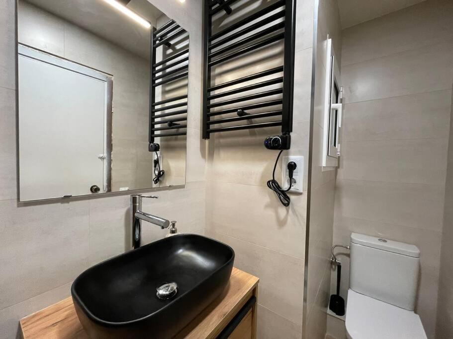 Superflat Near Beach 15' Center Sant Adria de Besos Exterior foto